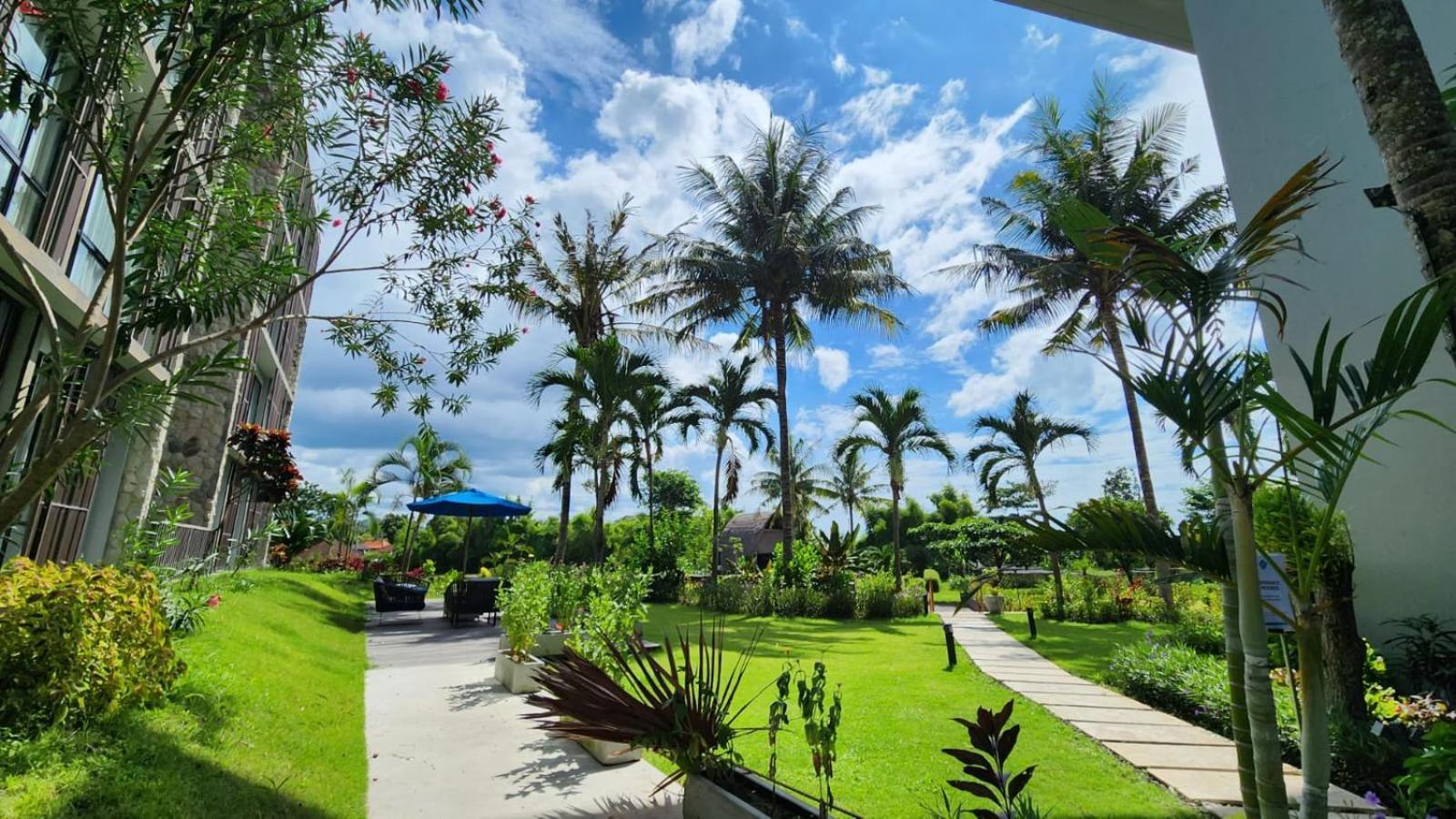 윈덤 타만사리 지바 리조트 발리 Siyut 외부 사진 The resort's grounds