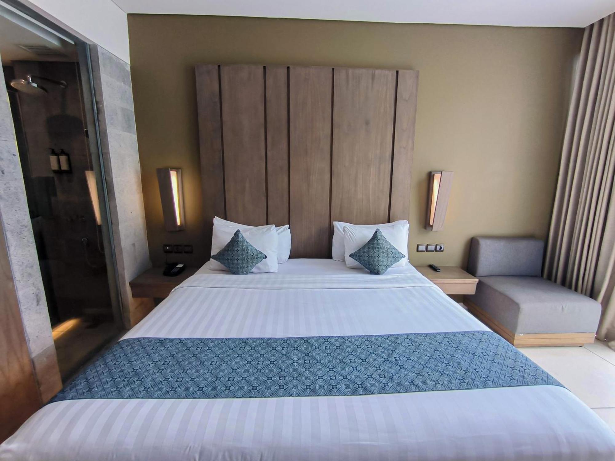 윈덤 타만사리 지바 리조트 발리 Siyut 외부 사진 A bedroom at the hotel
