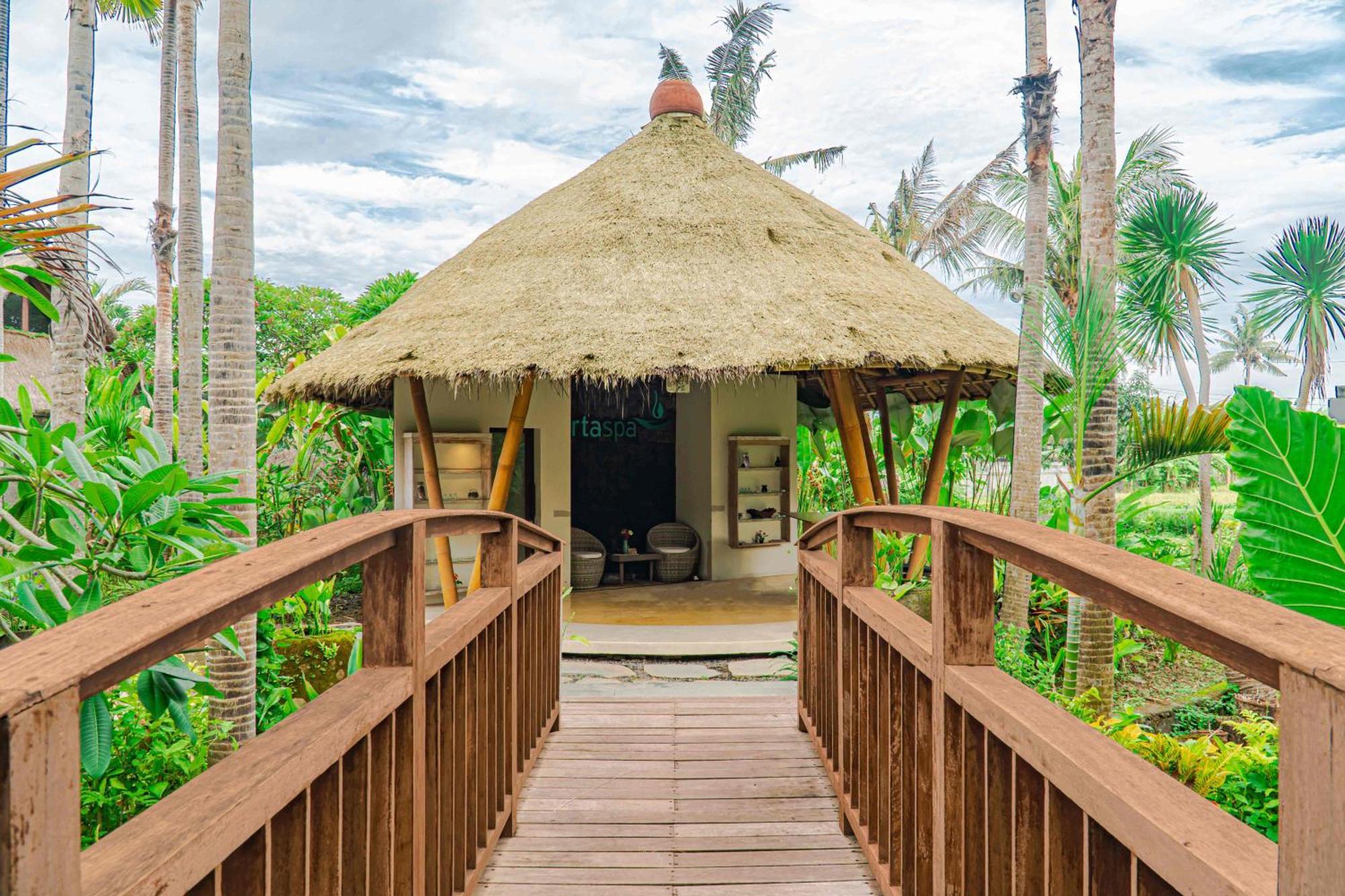 윈덤 타만사리 지바 리조트 발리 Siyut 외부 사진 The spa at the resort