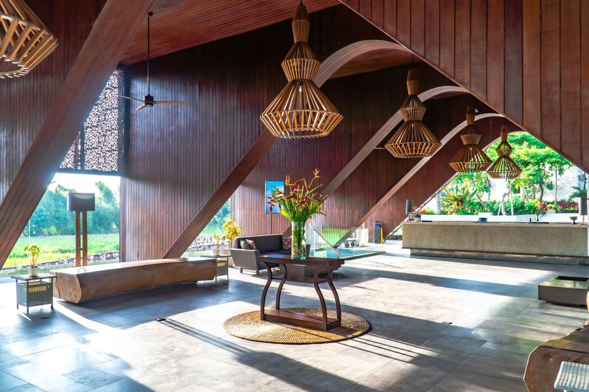 윈덤 타만사리 지바 리조트 발리 Siyut 외부 사진 Interior of the hotel