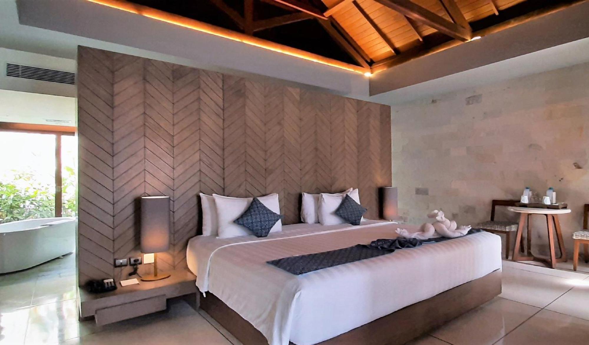 윈덤 타만사리 지바 리조트 발리 Siyut 외부 사진 A bedroom at the resort
